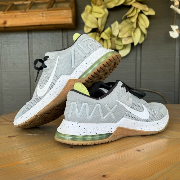 Nike Other - NIKE | Men’s Nike Air Sneaker Shoe